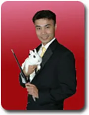 The Amazing Hito can teach you magic!